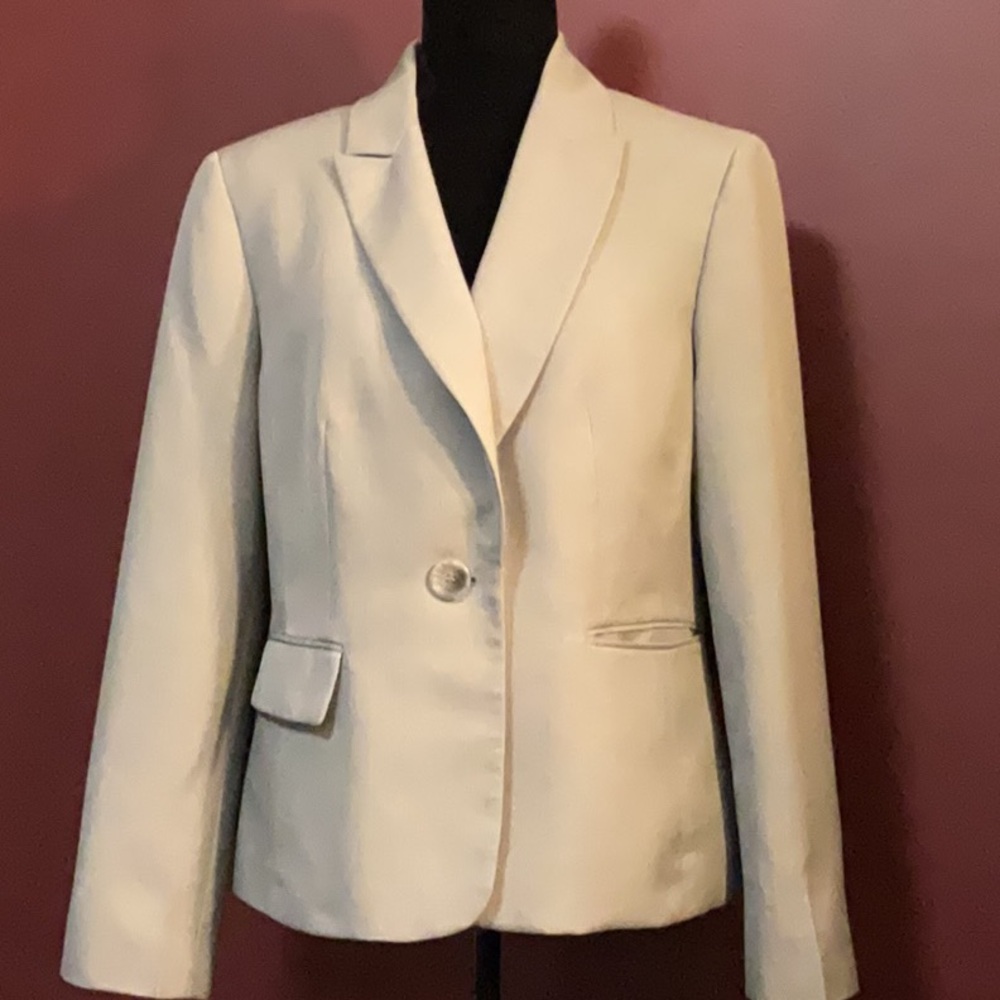 Nice Evan-Picone Essentials Women’s 14 Light Gray Lined Blazer